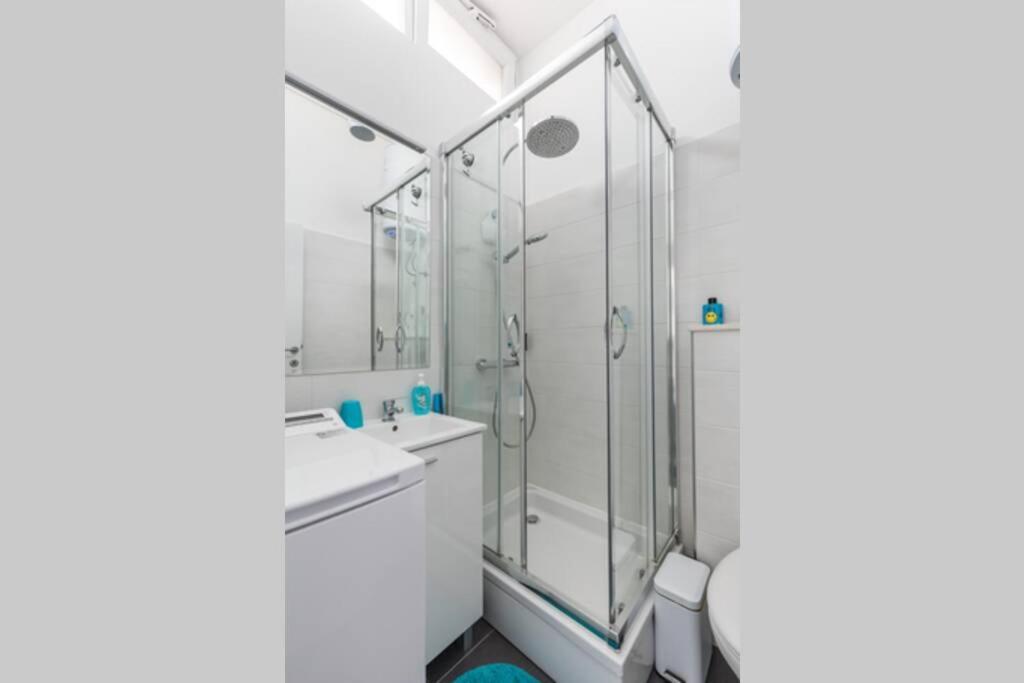 Banana Split Youth Apartment מראה חיצוני תמונה